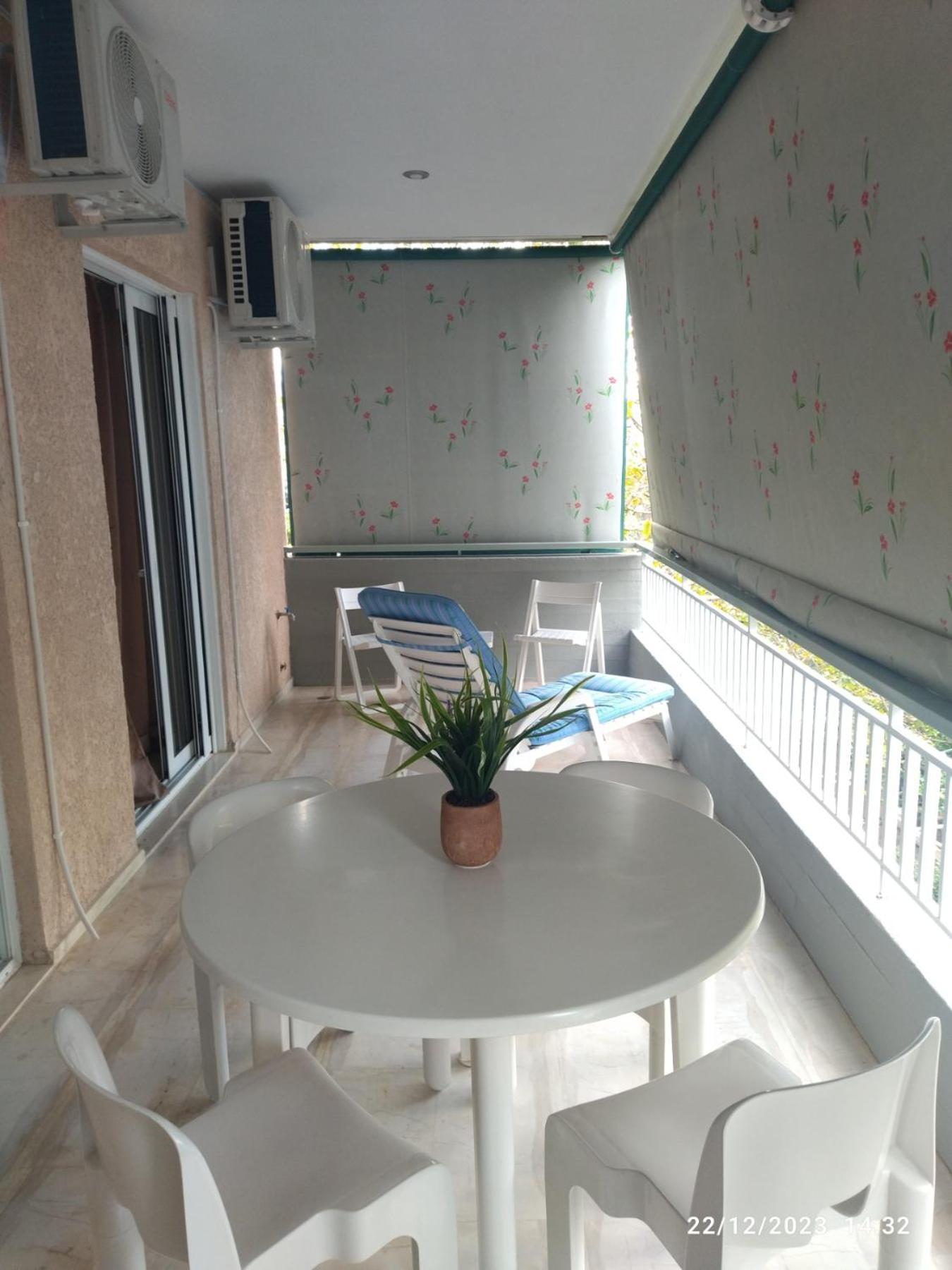 Swan Paradise Glyfada Apartment Aten Exteriör bild